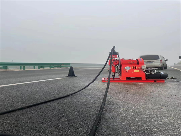 晋源马路路基路面开裂下沉注浆加固灌浆